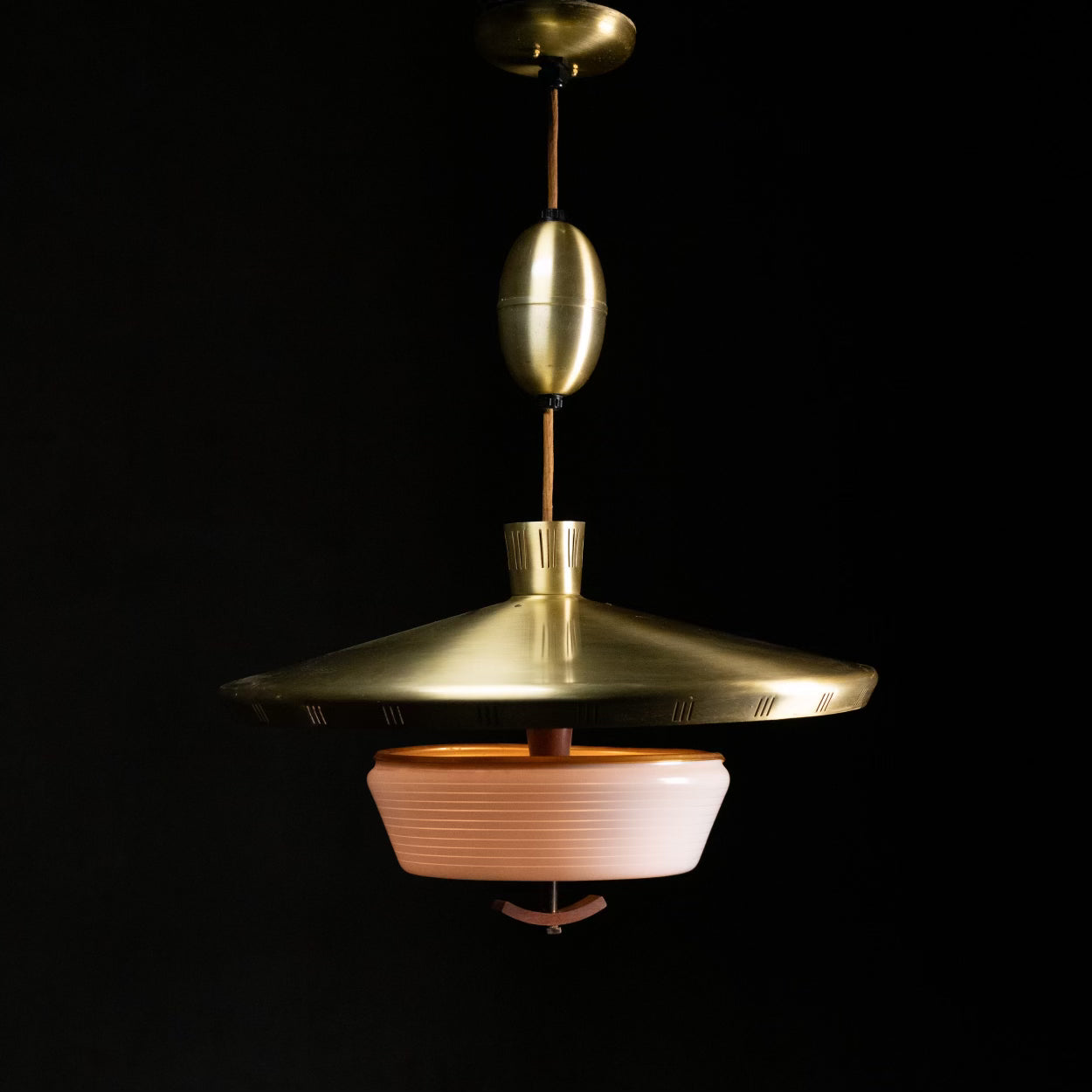 Vintage pull down light hotsell
