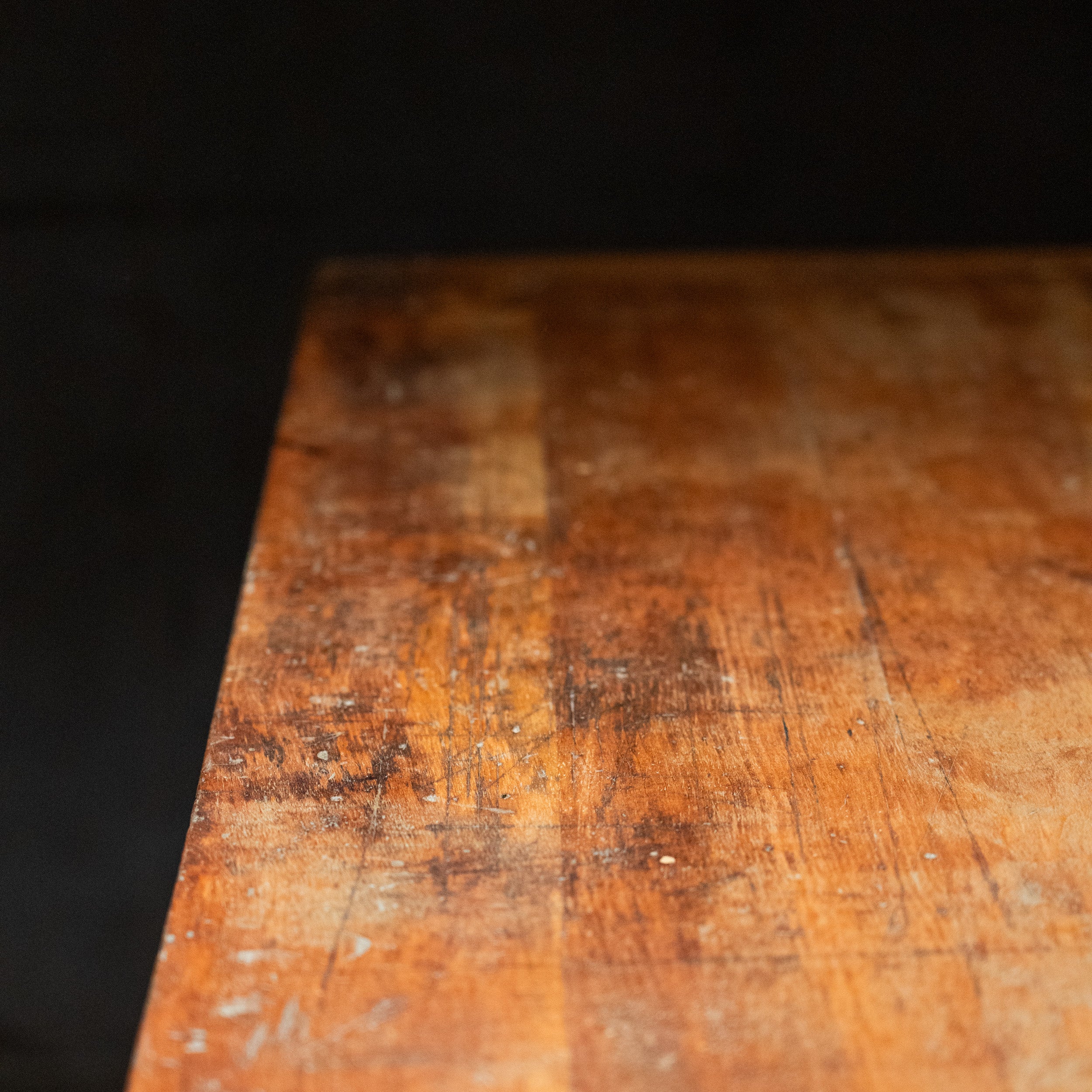 counter | Scott Landon Antiques and Interiors.