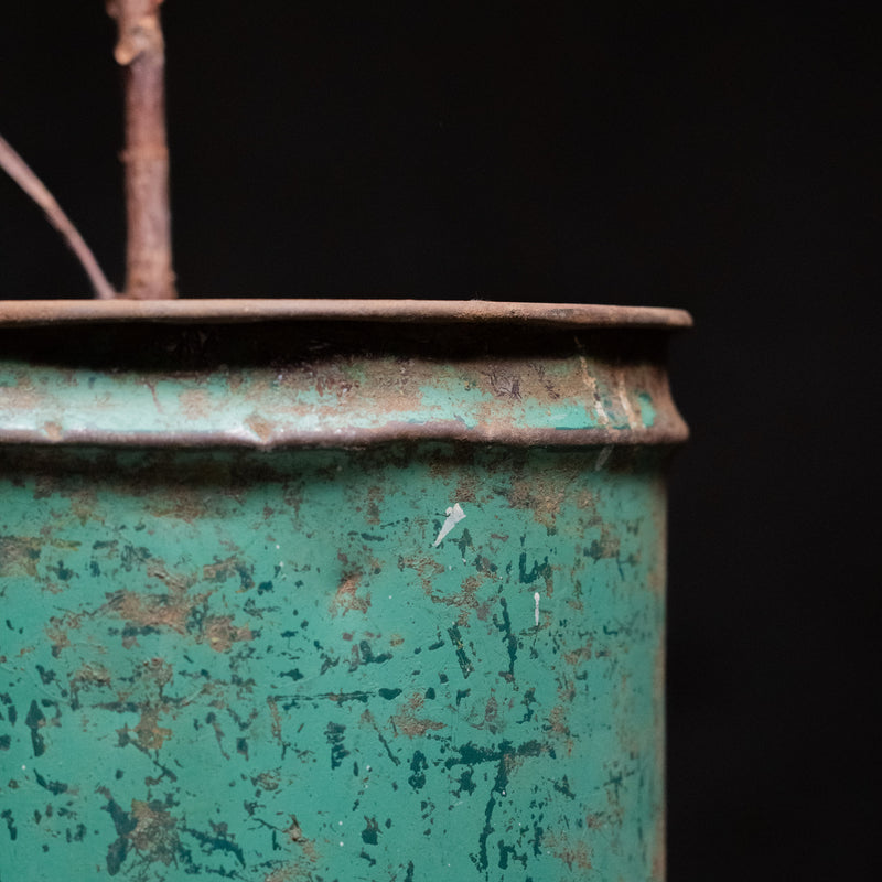 bin | Scott Landon Antiques and Interiors.