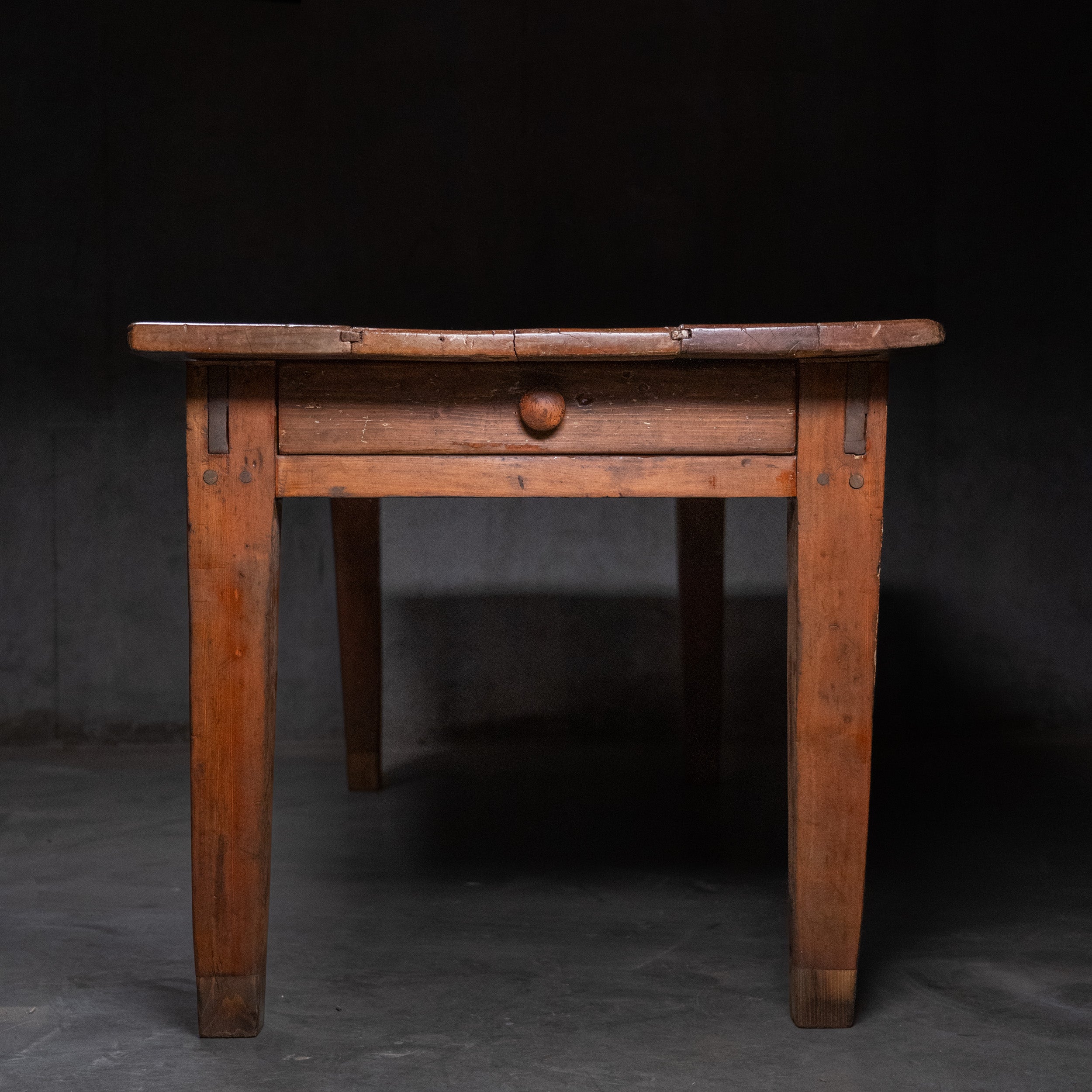 table | Scott Landon Antiques and Interiors.