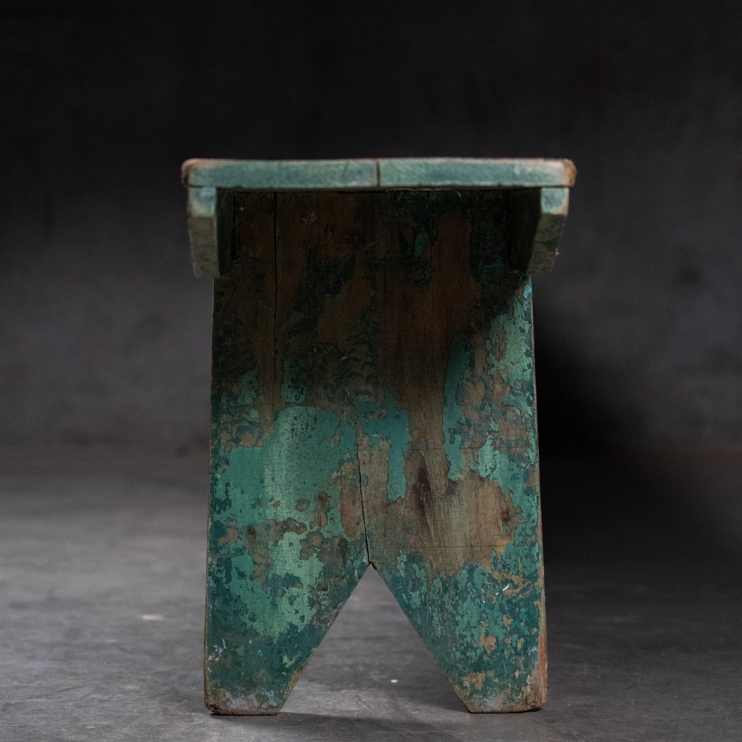 bench | Scott Landon Antiques and Interiors.
