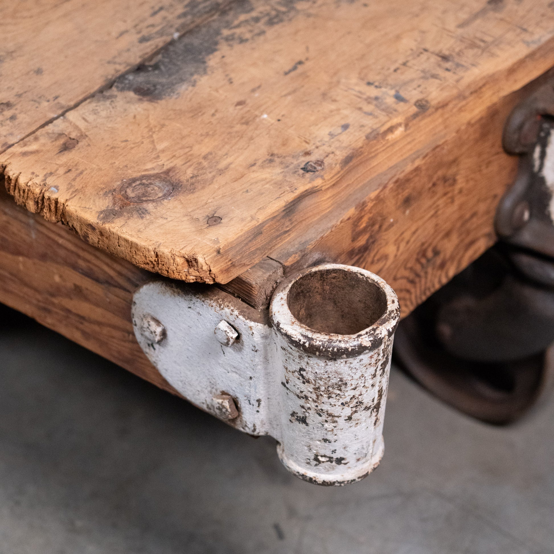 tosi cart | Scott Landon Antiques and Interiors.