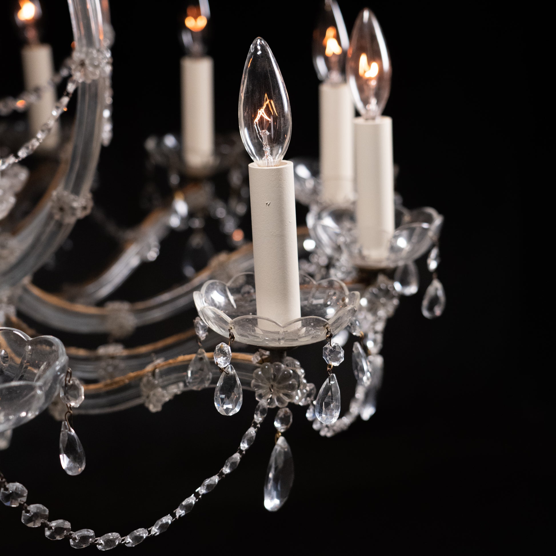 chandelier | Scott Landon Antiques and Interiors.