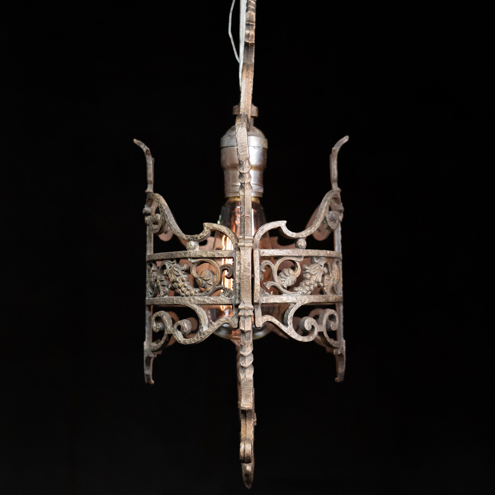 pendant | Scott Landon Antiques and Interiors.