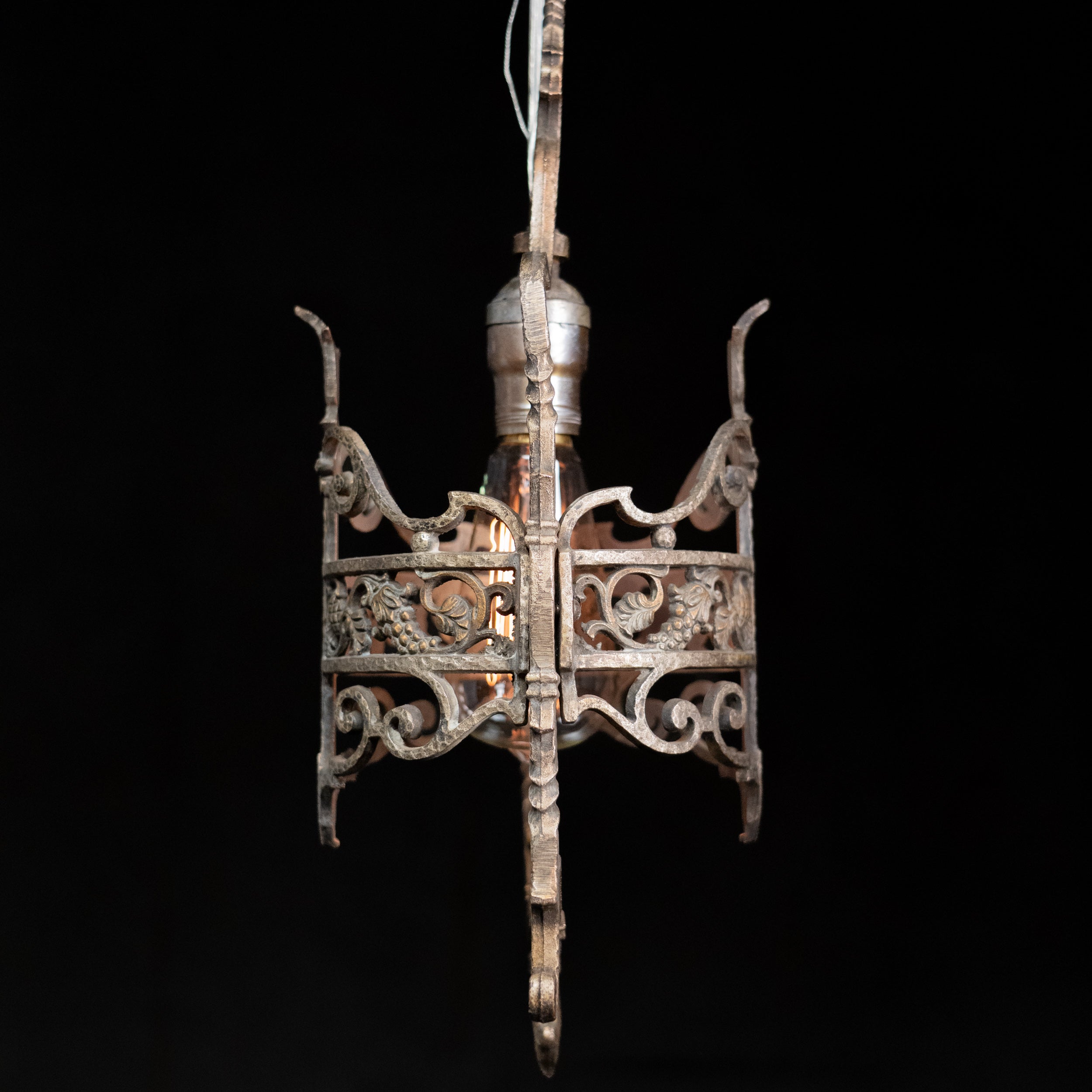 pendant | Scott Landon Antiques and Interiors.