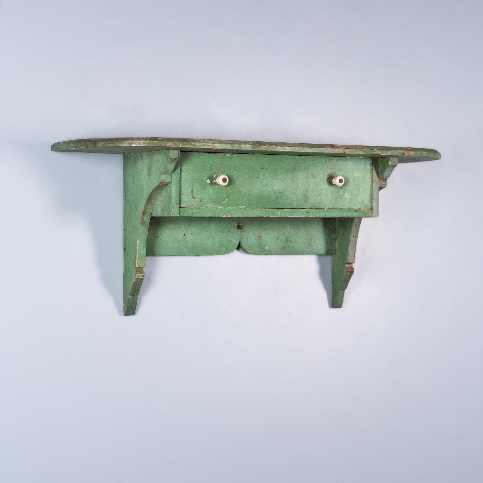green shelf | Scott Landon Antiques and Interiors.