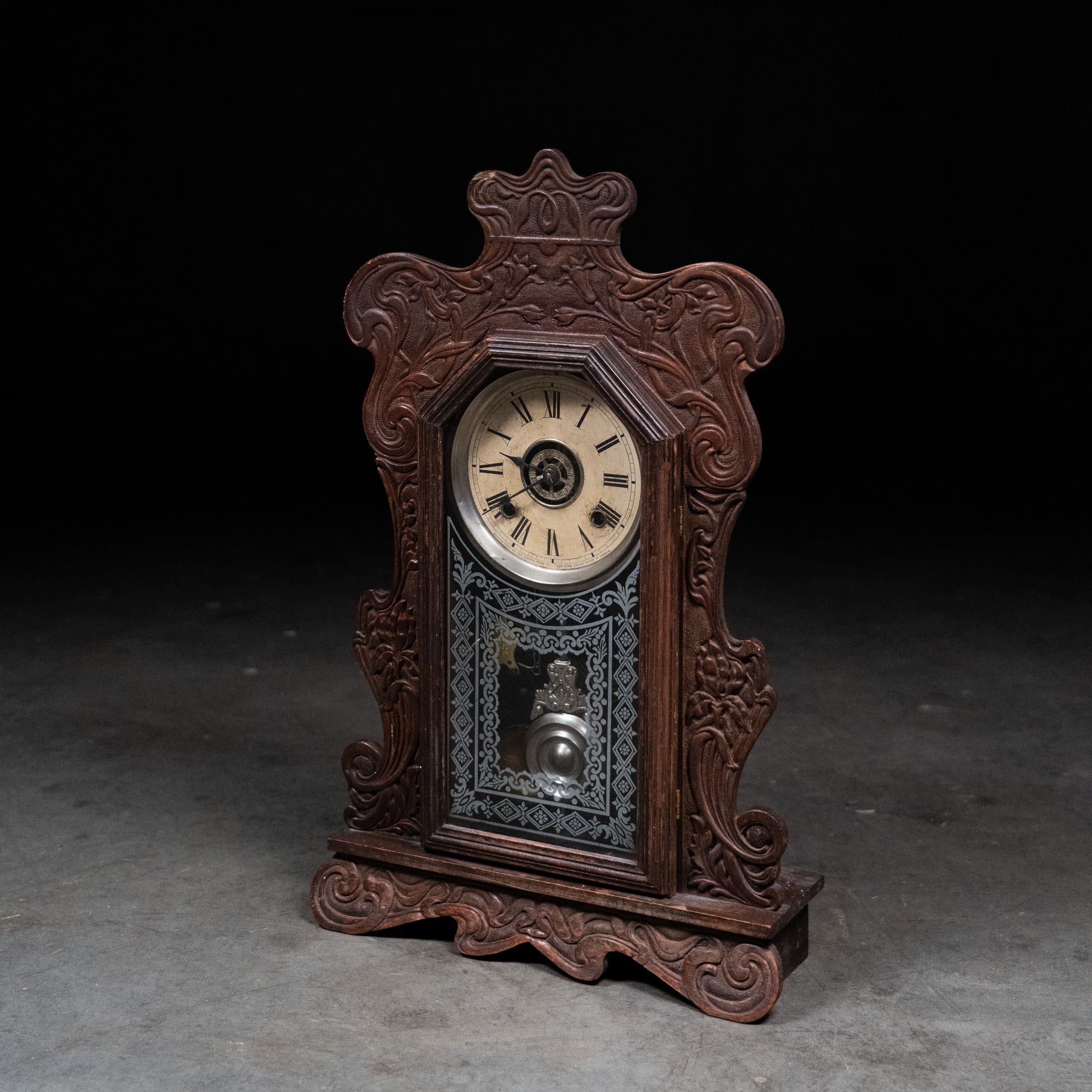 clock | Scott Landon Antiques and Interiors.