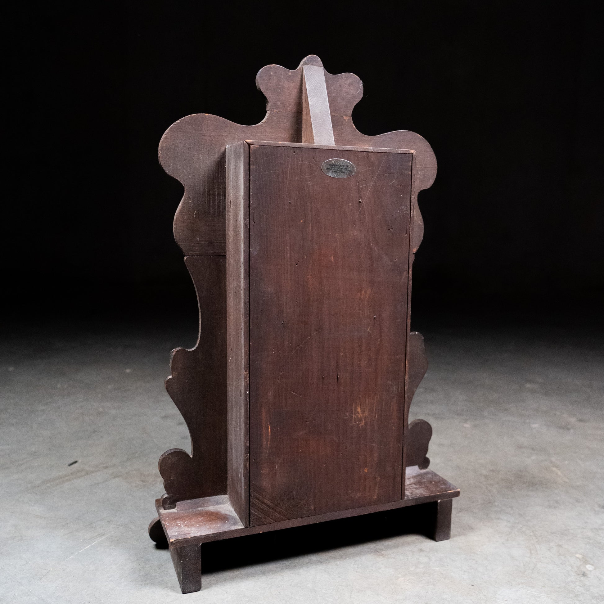 clock | Scott Landon Antiques and Interiors.