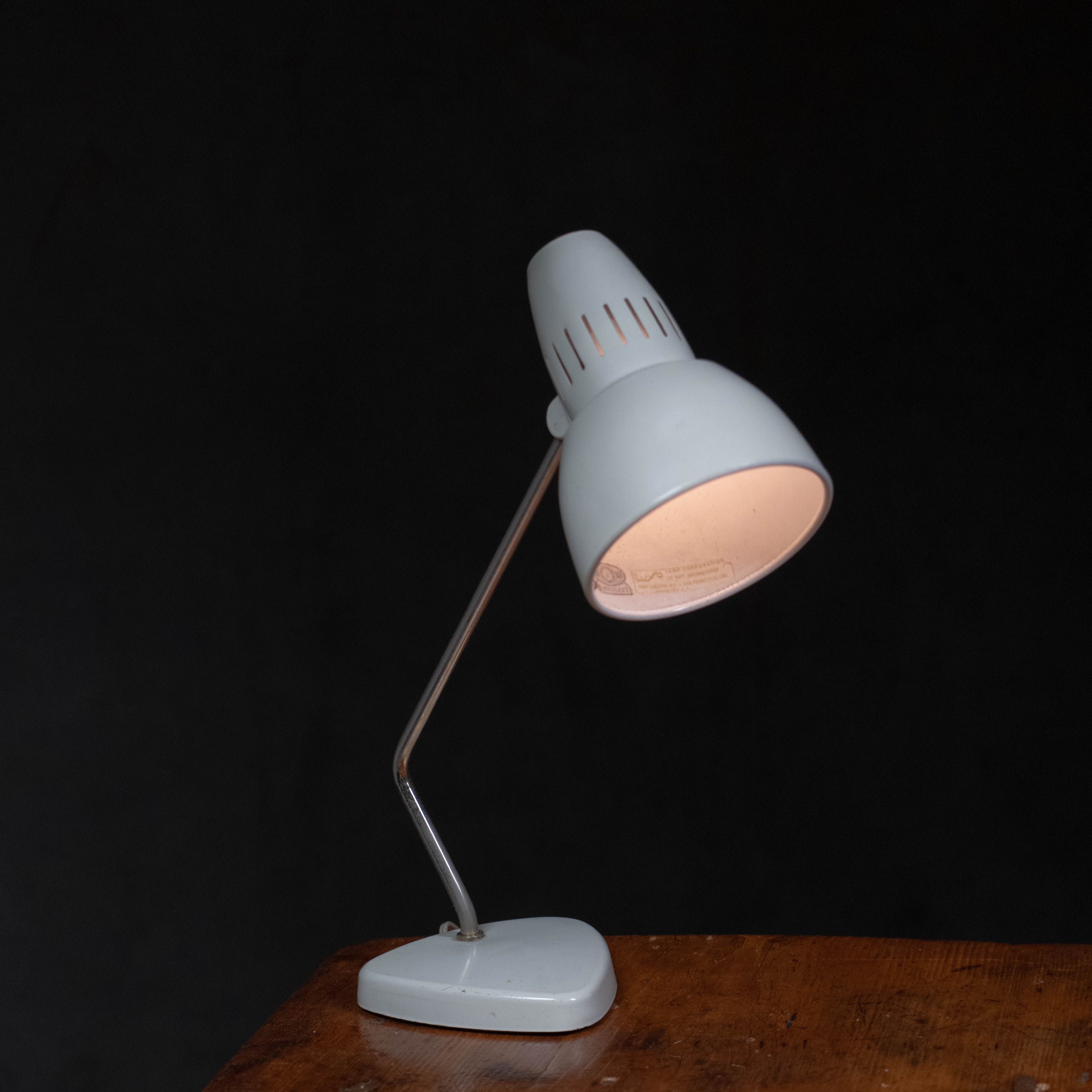 1950s Mid-Century Adjustable Desk Lamp by Lamp Corporation, San Francisco