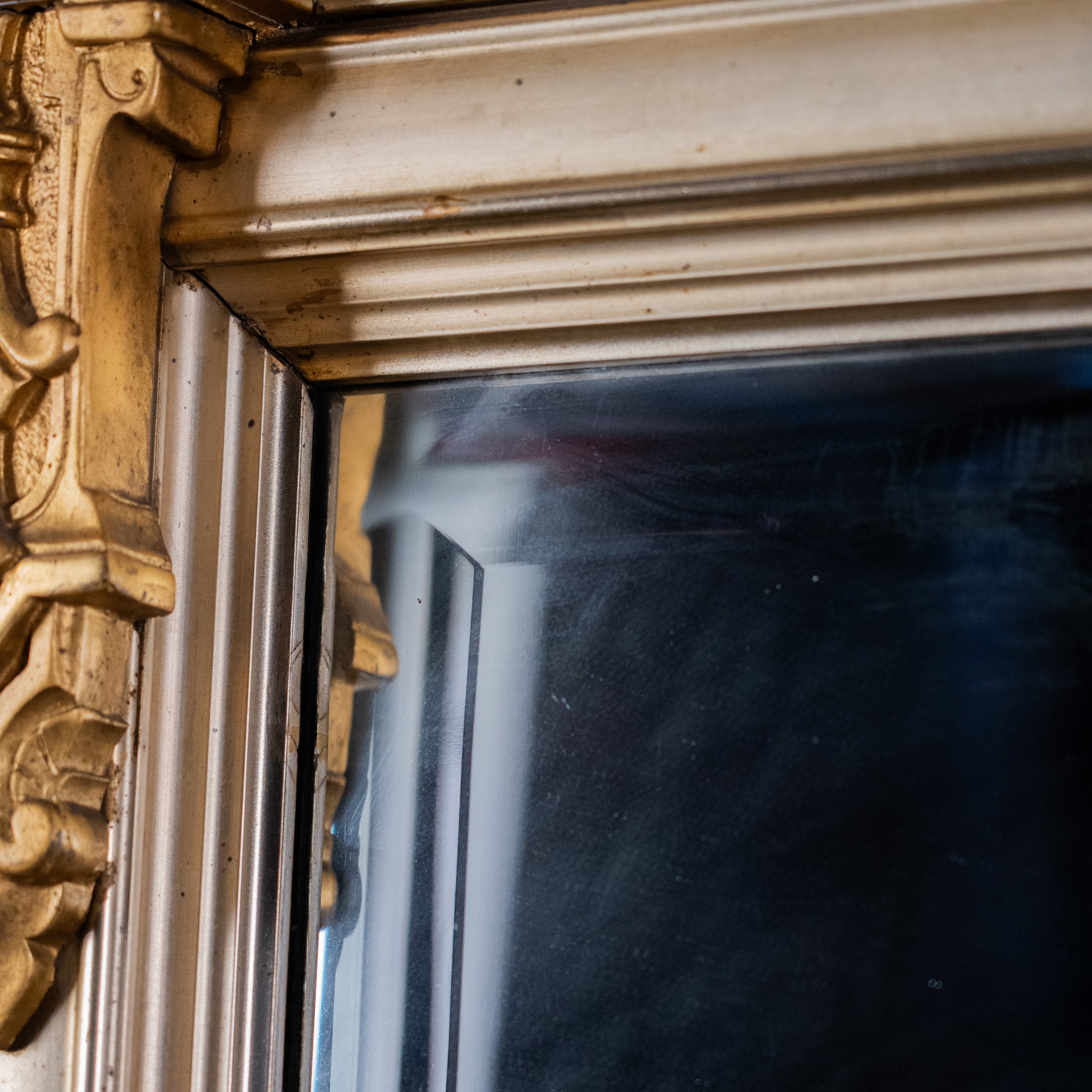 mirror | Scott Landon Antiques and Interiors.