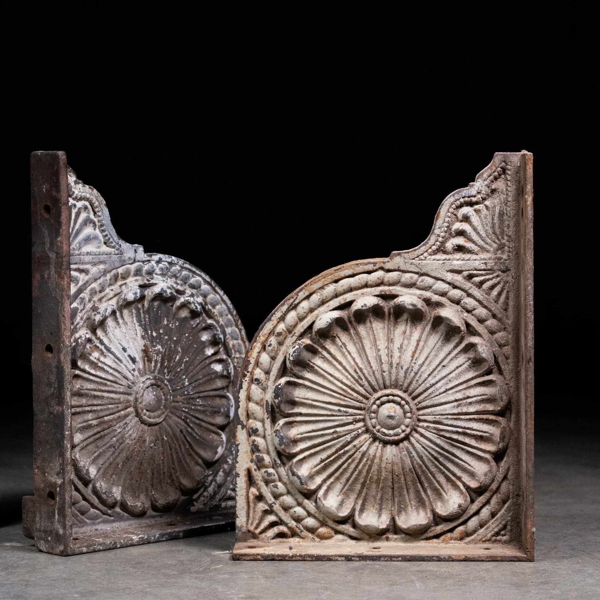 brackets | Scott Landon Antiques and Interiors.