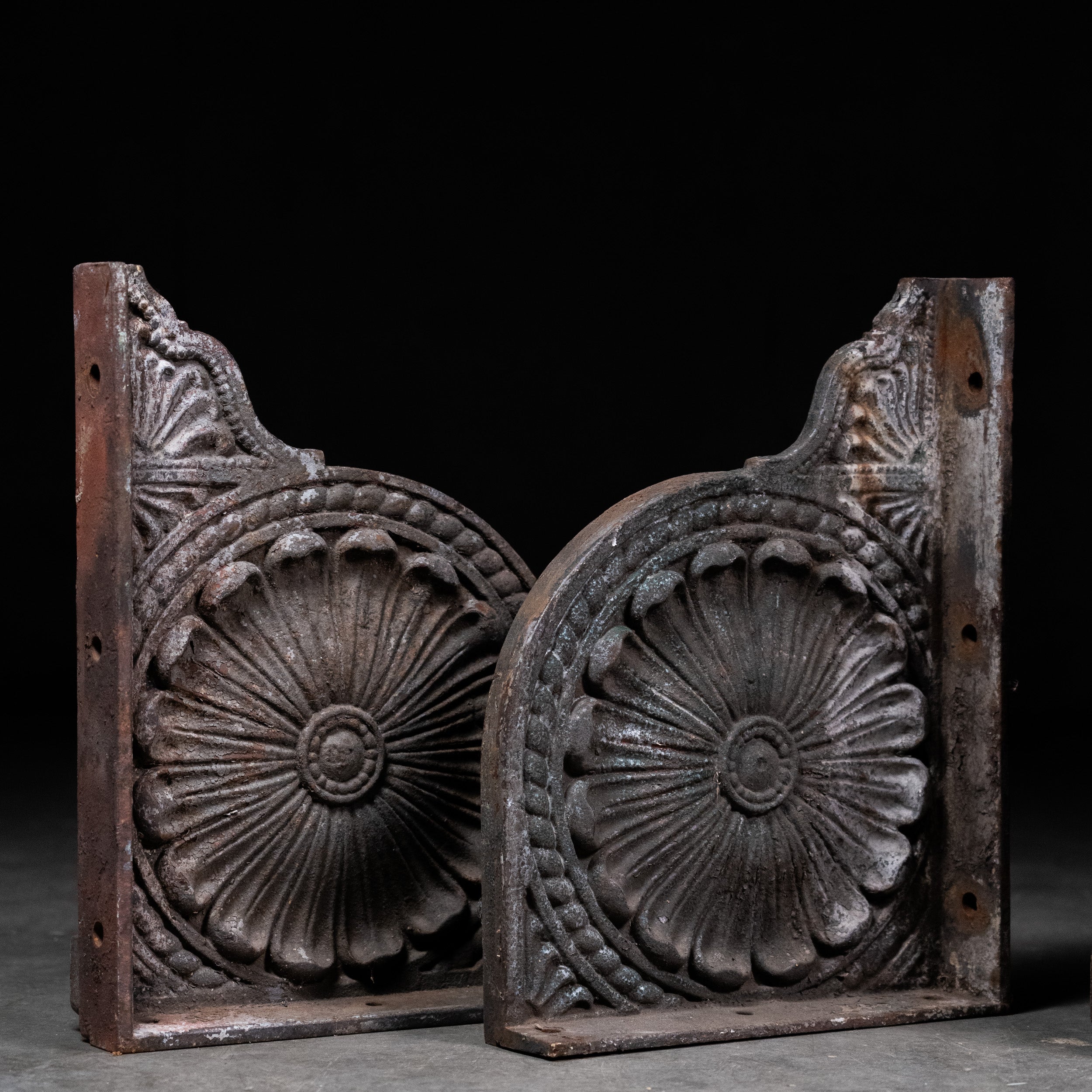 brackets | Scott Landon Antiques and Interiors.