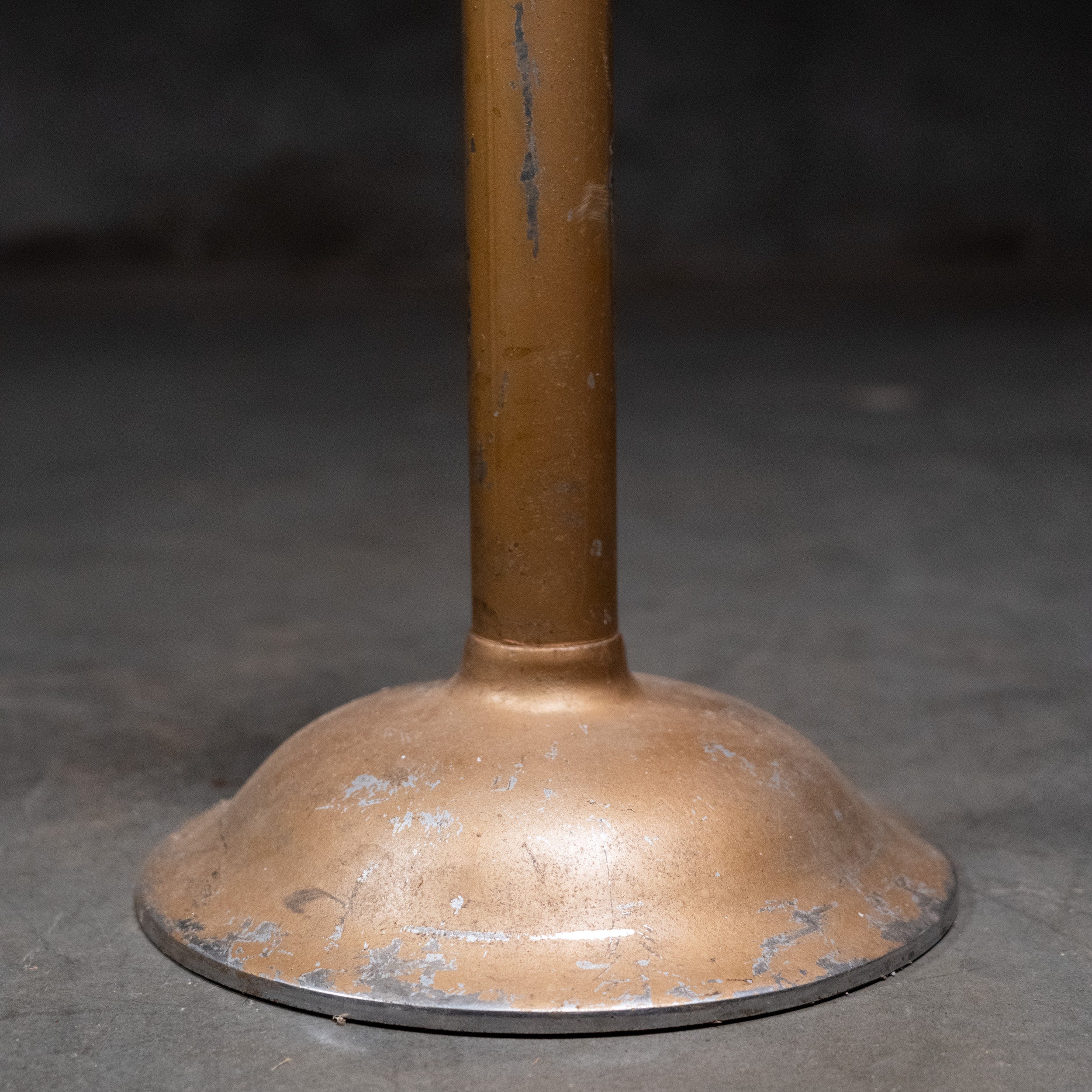 rope barrier | Scott Landon Antiques and Interiors.