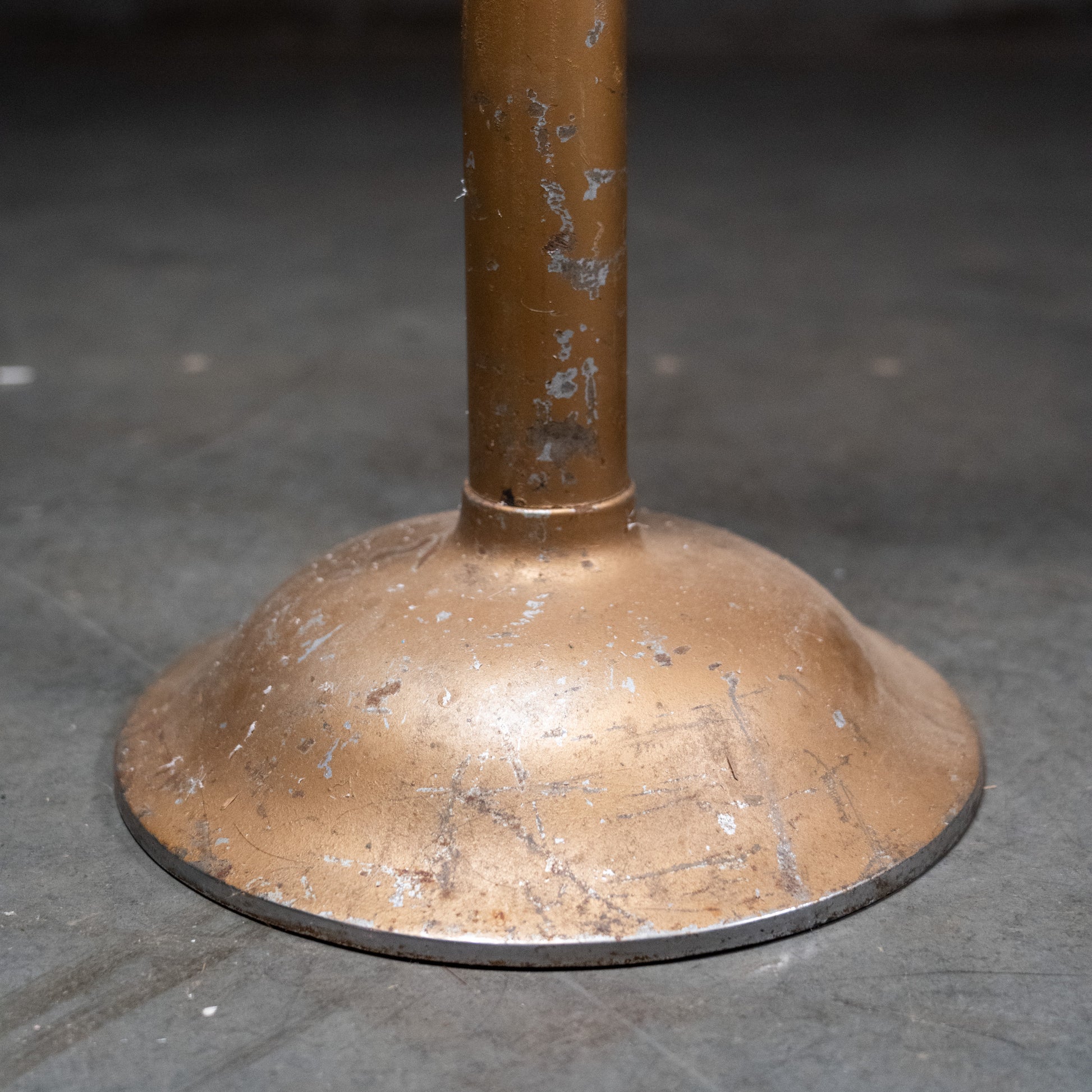 rope barrier | Scott Landon Antiques and Interiors.
