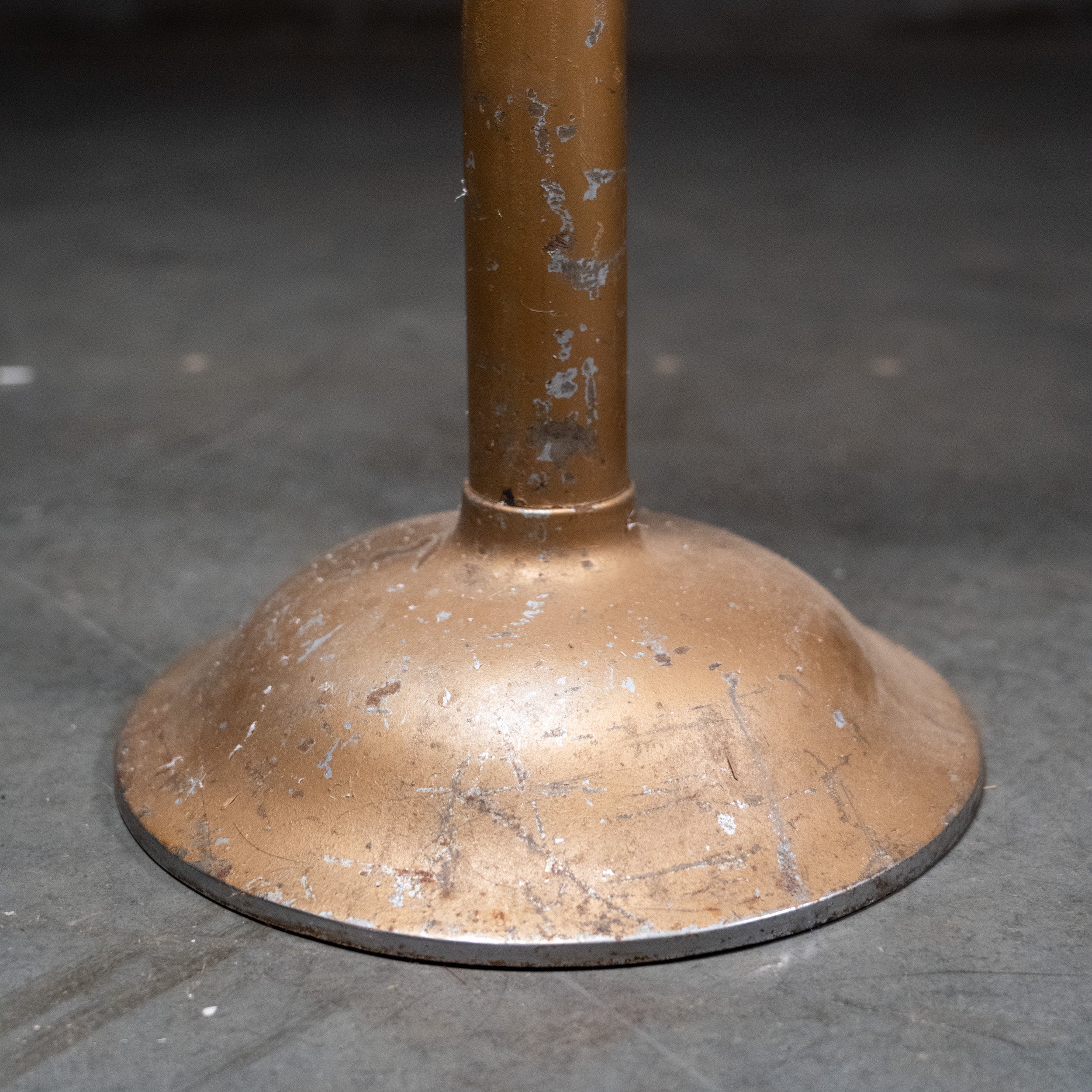 rope barrier | Scott Landon Antiques and Interiors.