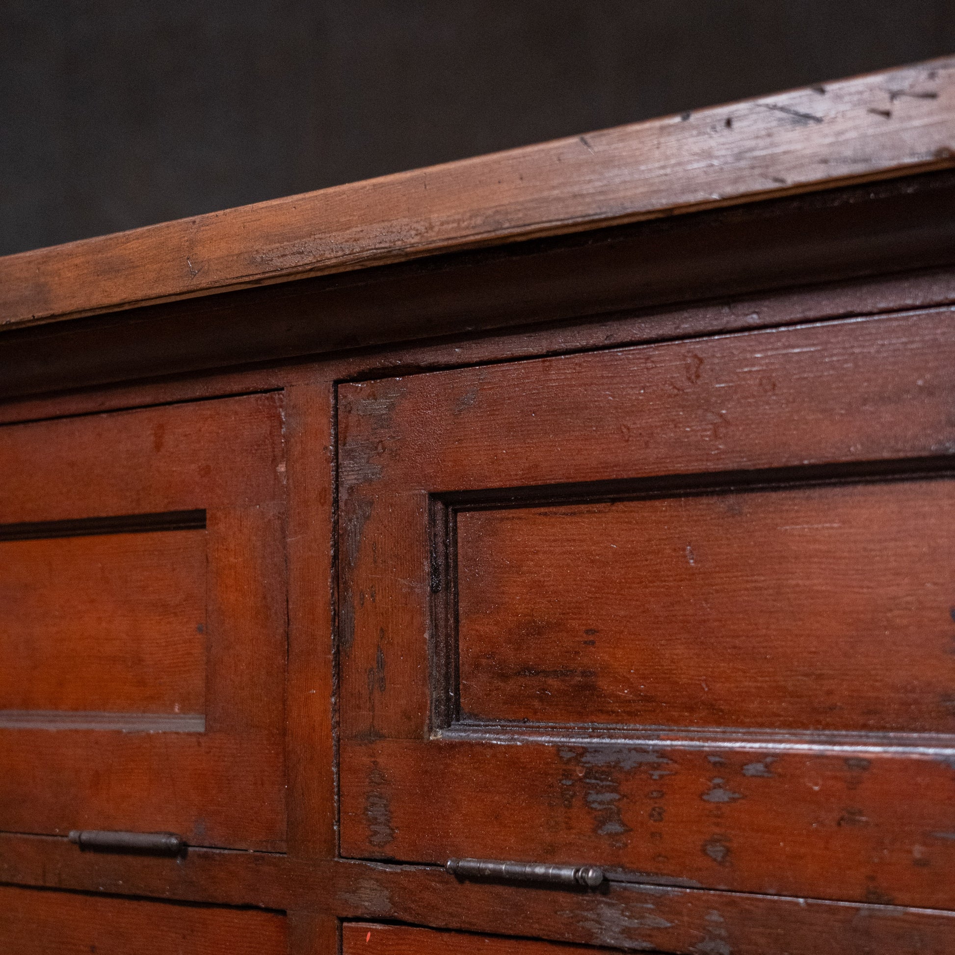 counter | Scott Landon Antiques and Interiors.