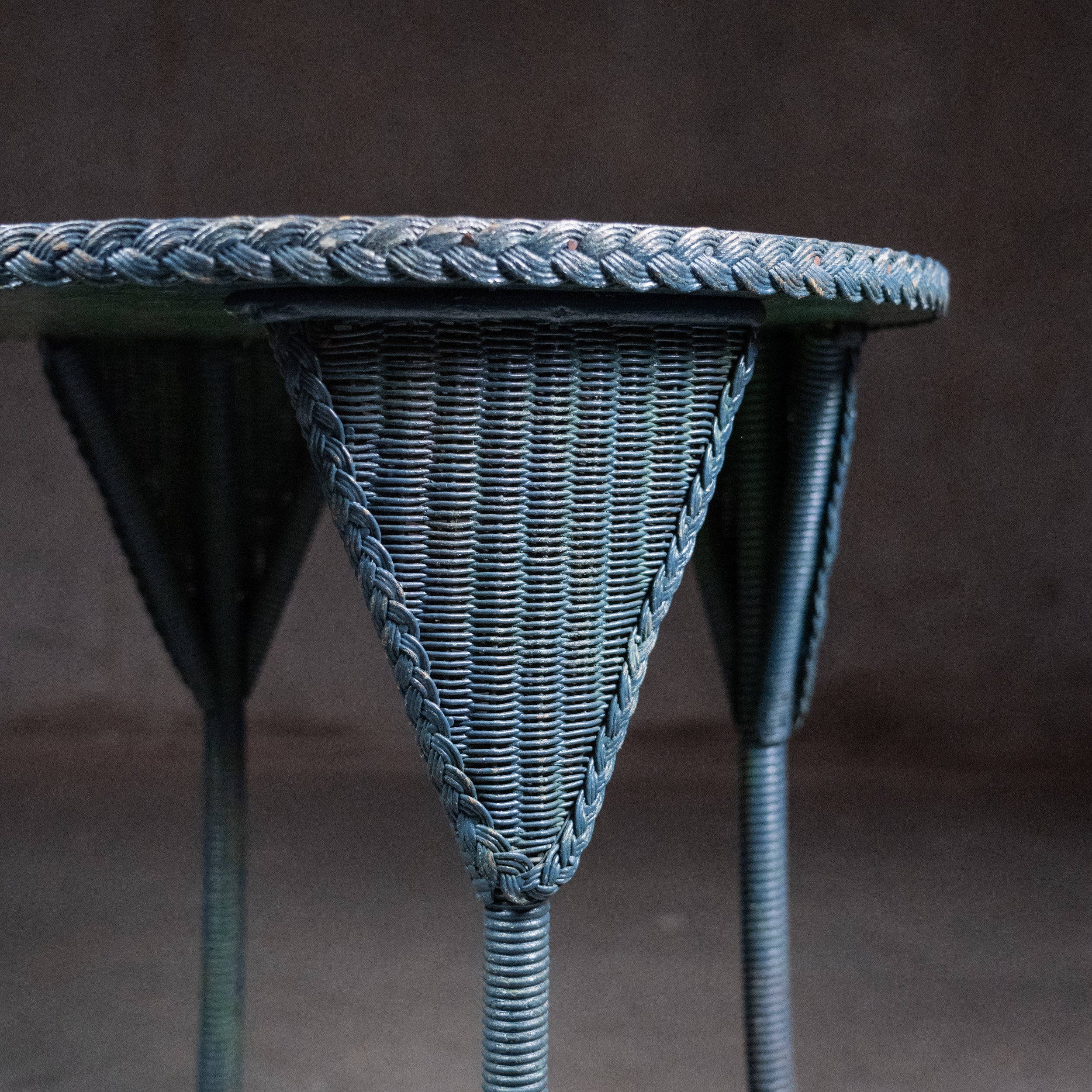 table | Scott Landon Antiques and Interiors.