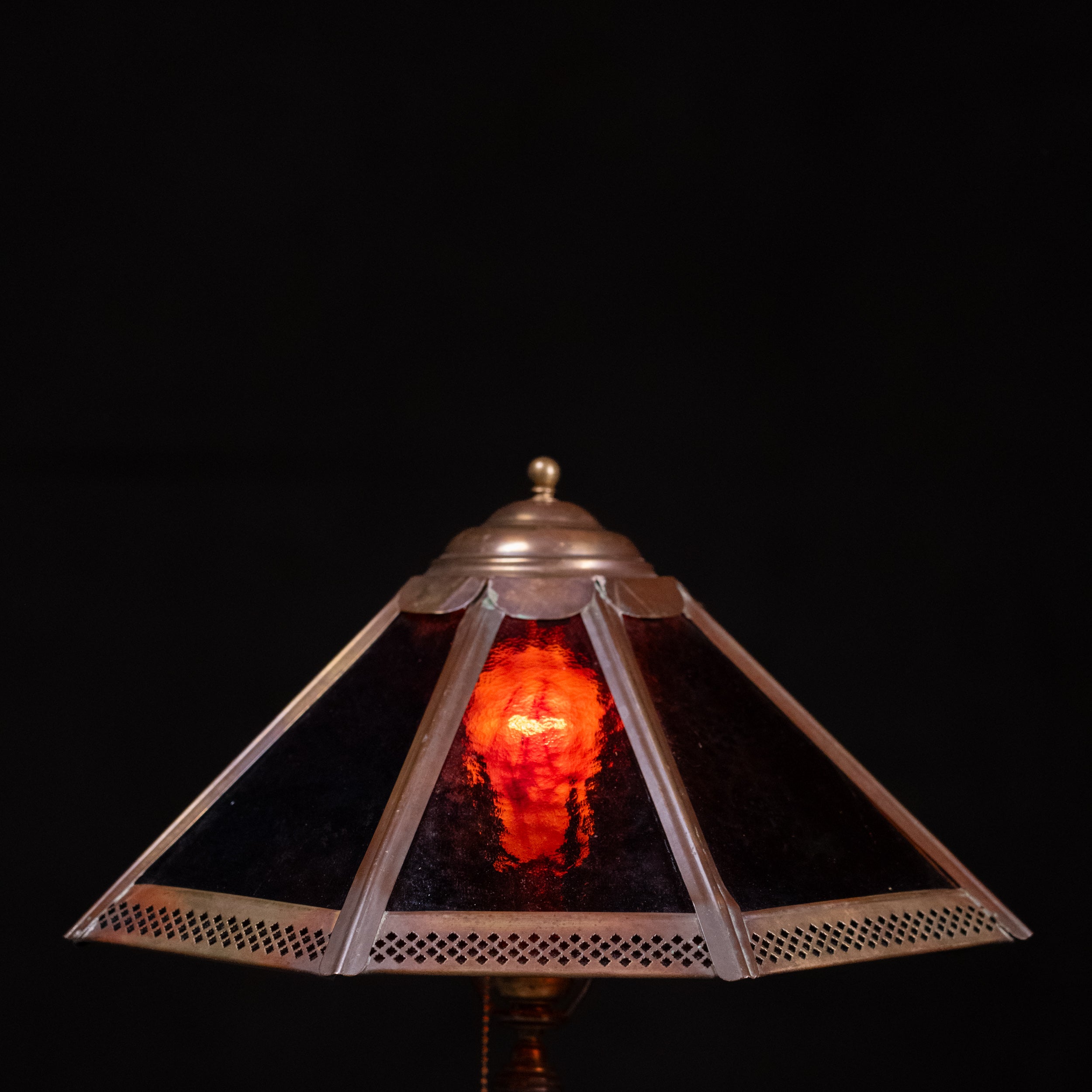 stained glass lamp | Scott Landon Antiques and Interiors.