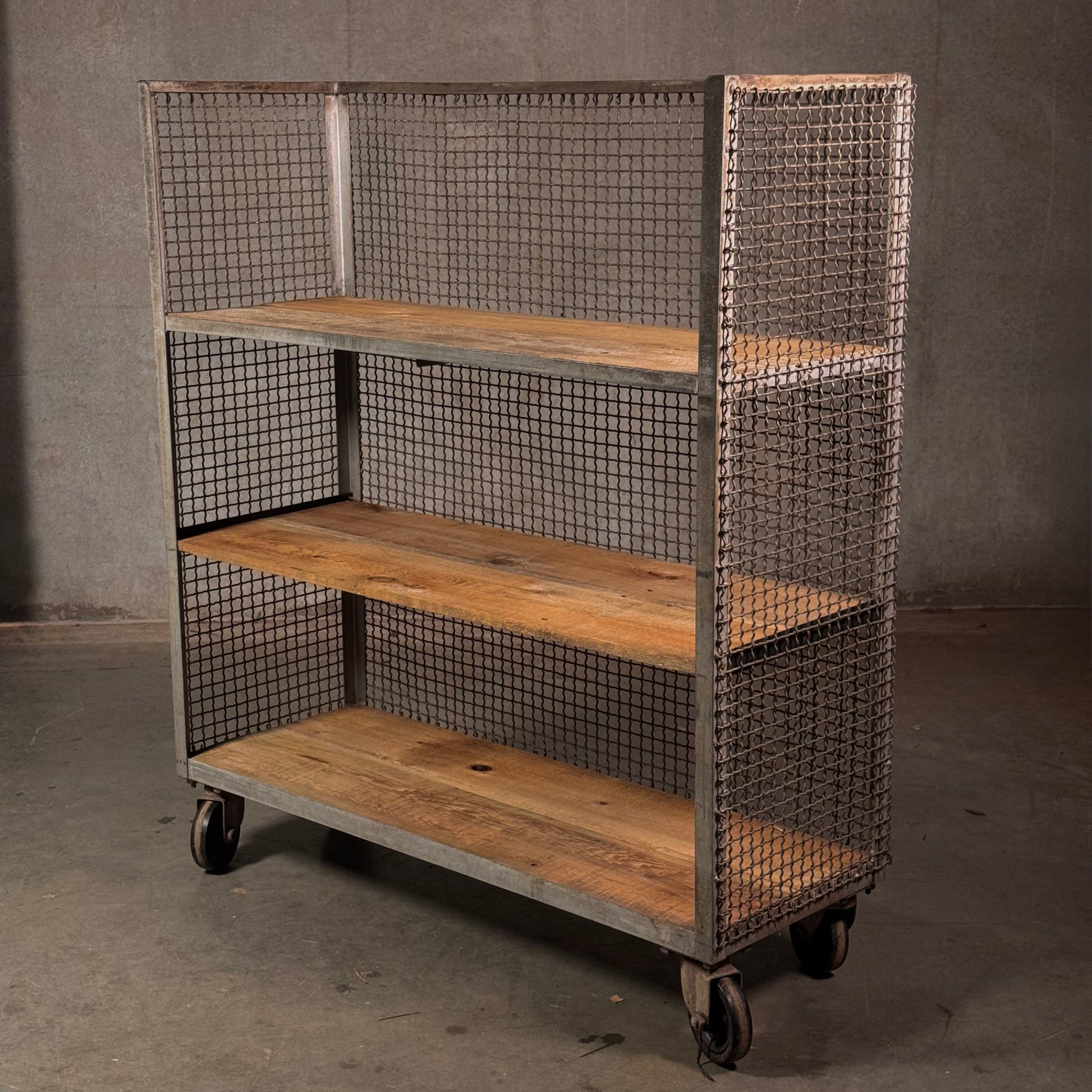 Industrial rolling rack