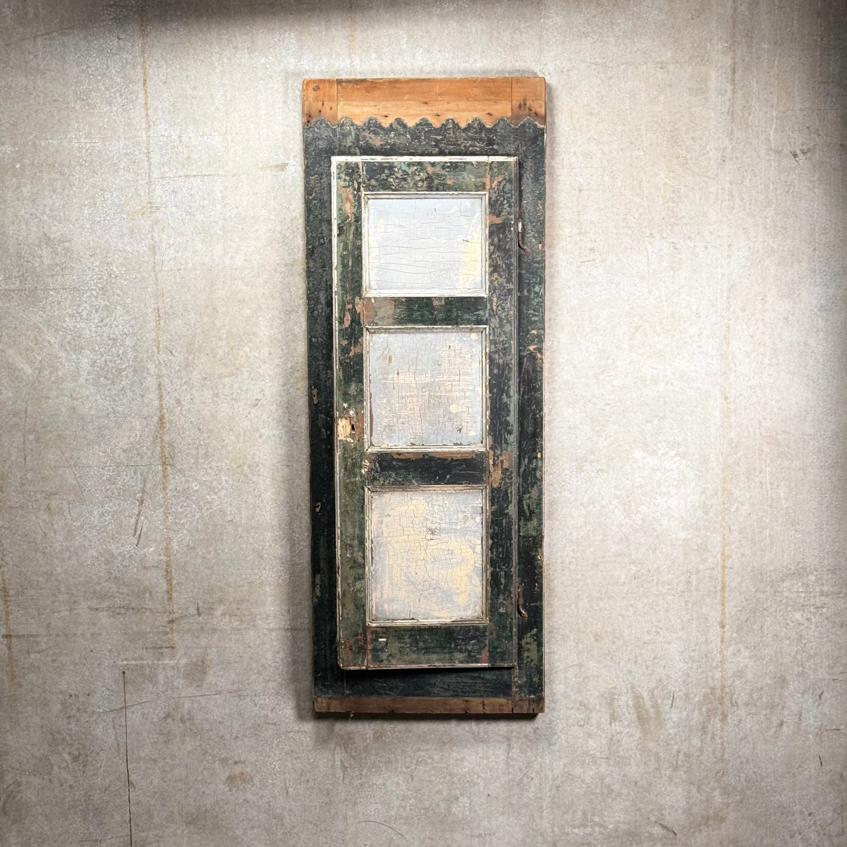 1820 Quebec Built in Cabinet Door