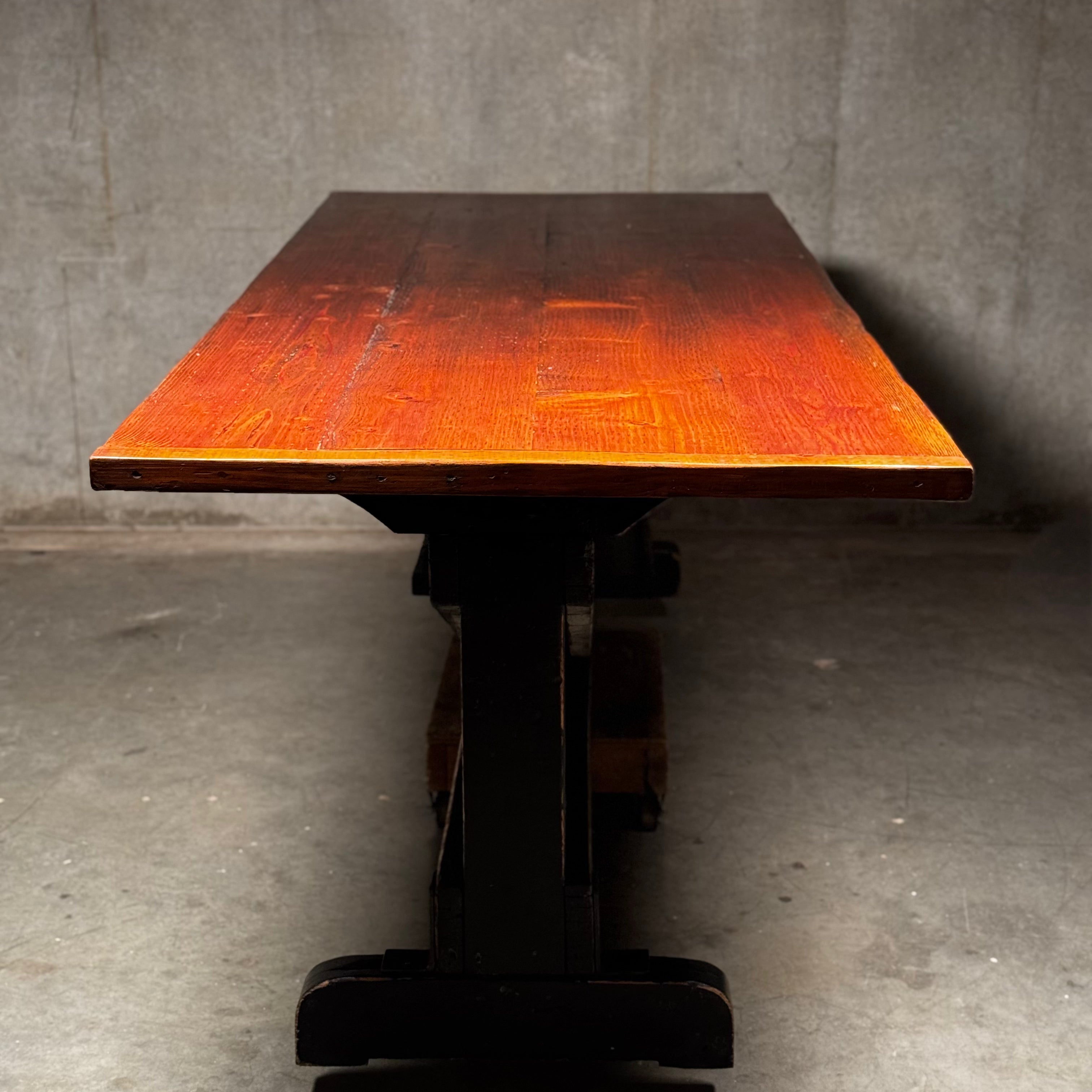 1940 Industrial Factory Work Station