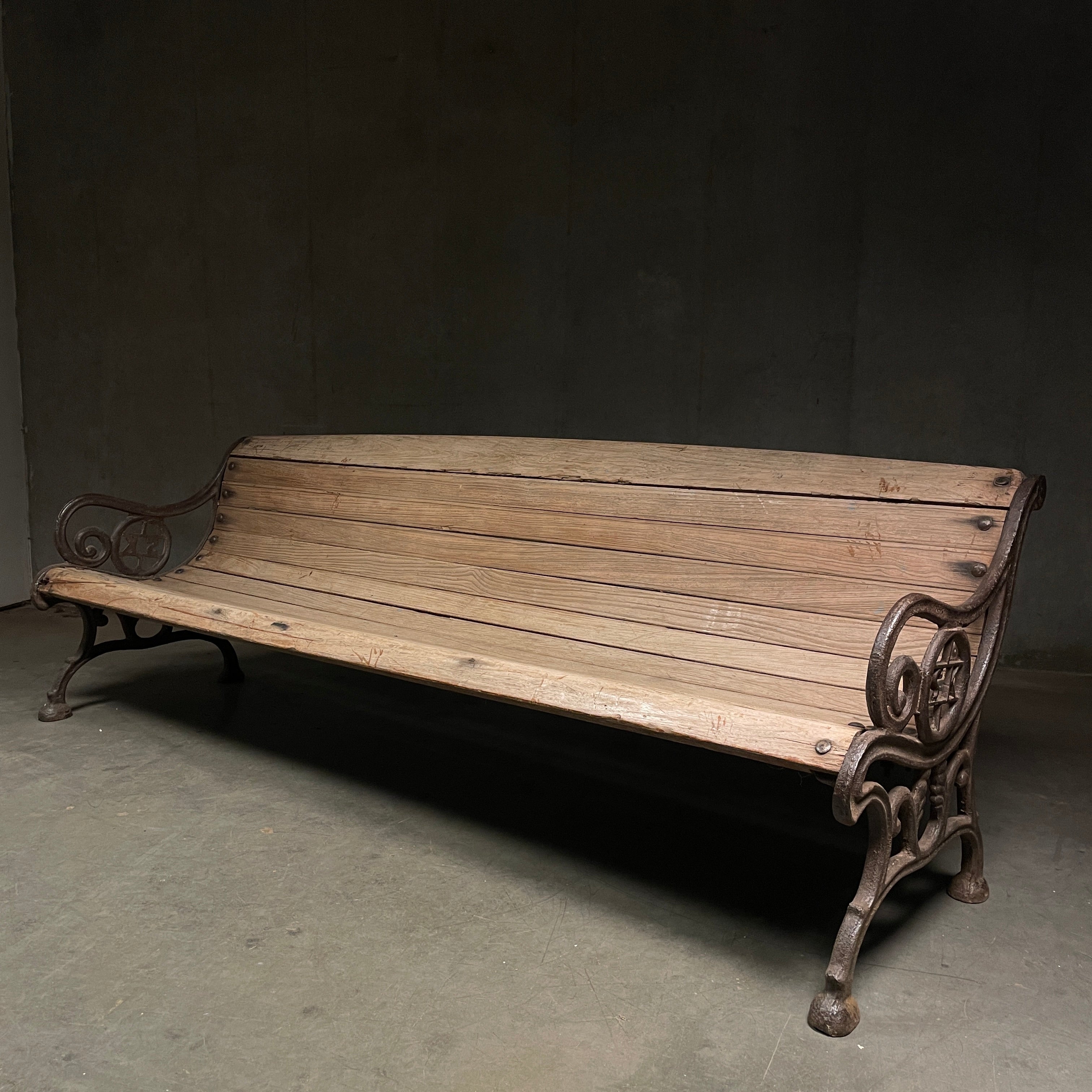 1920 Large Cast Iron Wooden Garden Bench