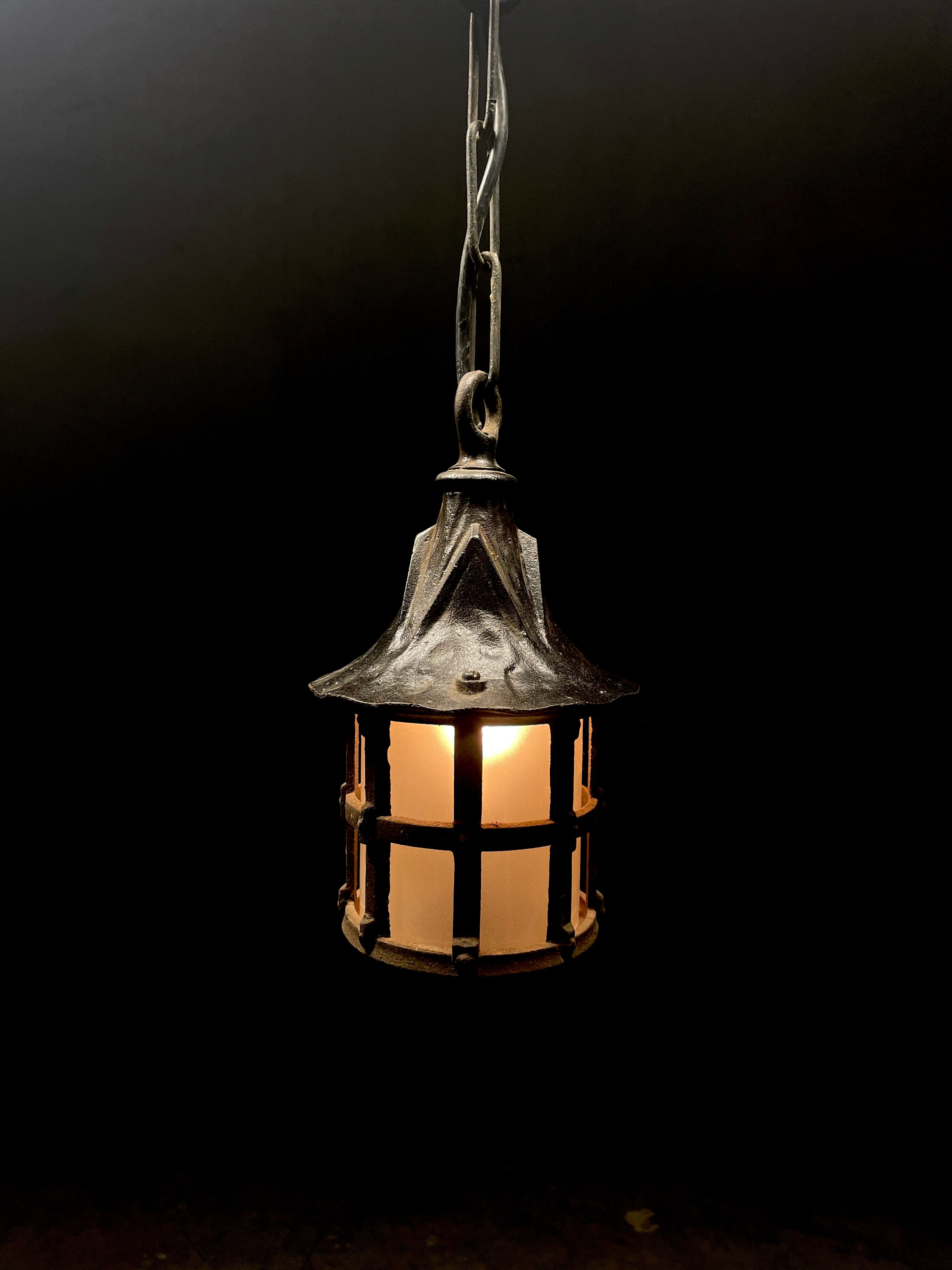 1910 Single Cast Iron Outdoor Pendant Light