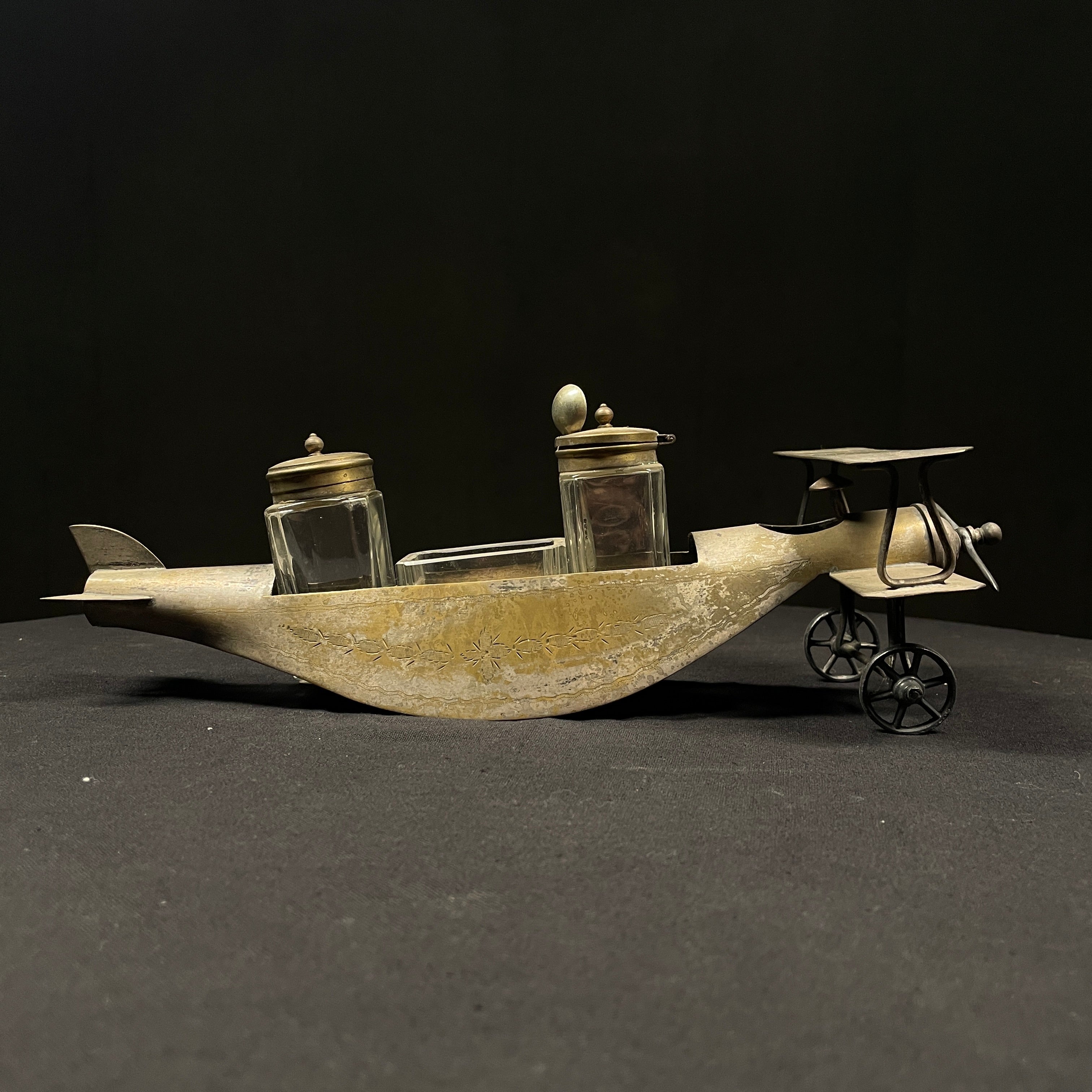 Rare WW1 Royal Flying Corps Bi-Plane Shaped Salt & Pepper Holder