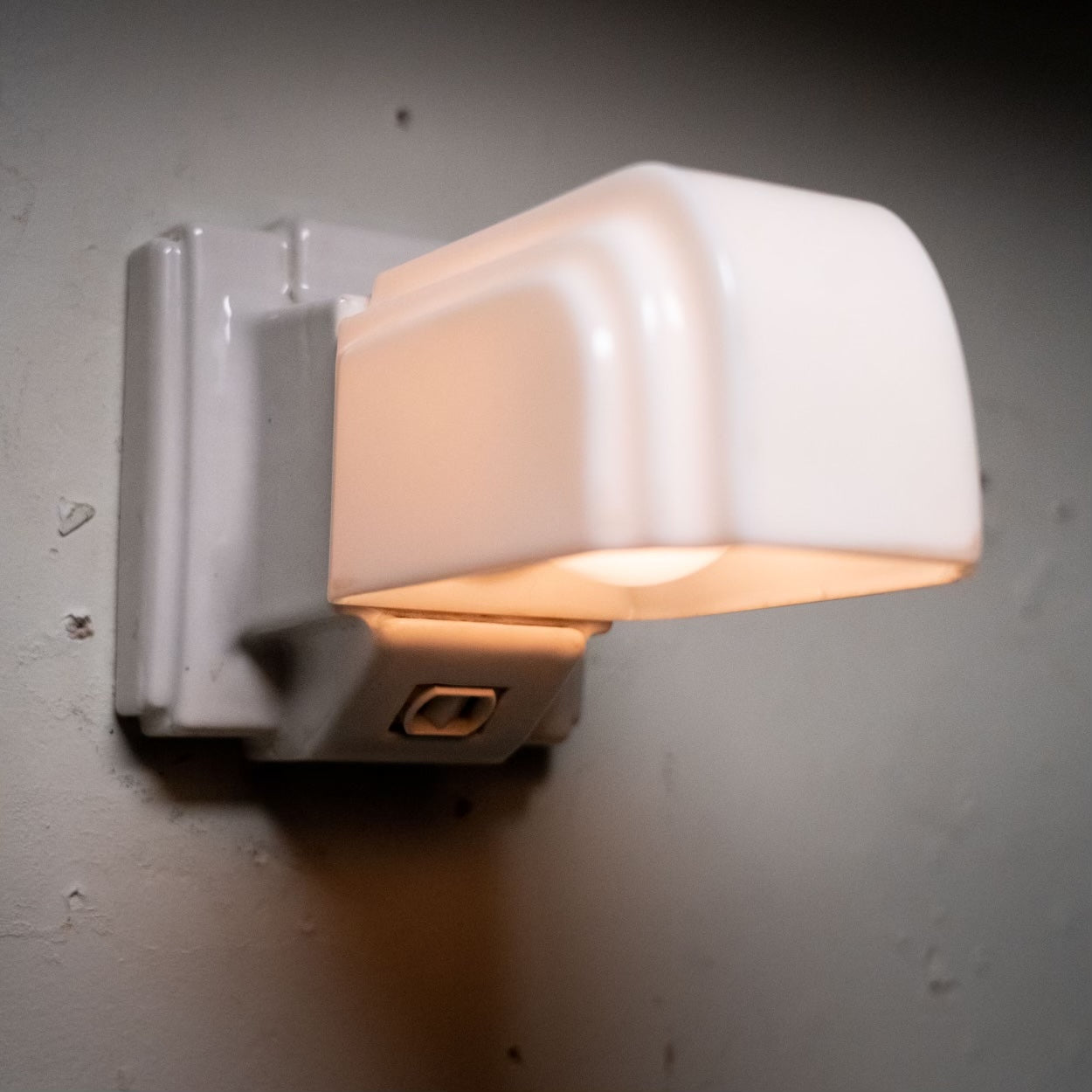 Streamlined Set of Art Deco Porcelain Sconce Lights