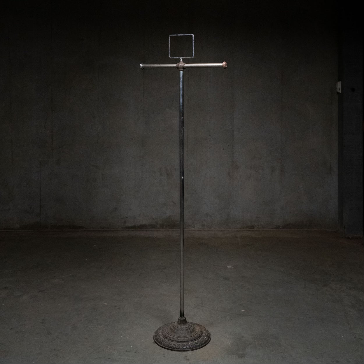 Antique Industrial Cast Iron Store Garment Rack T Bar Clothing Display