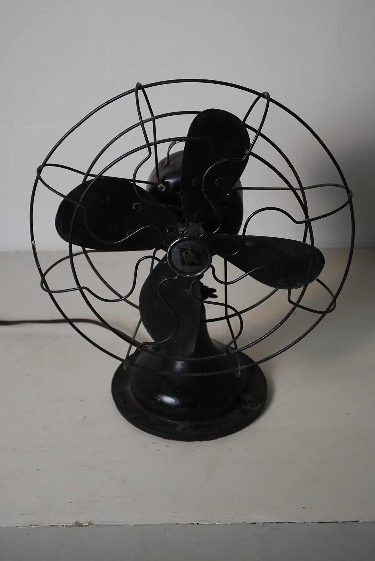 1920 Robbins & Myers Electric Fan | Scott Landon Antiques and Interiors.