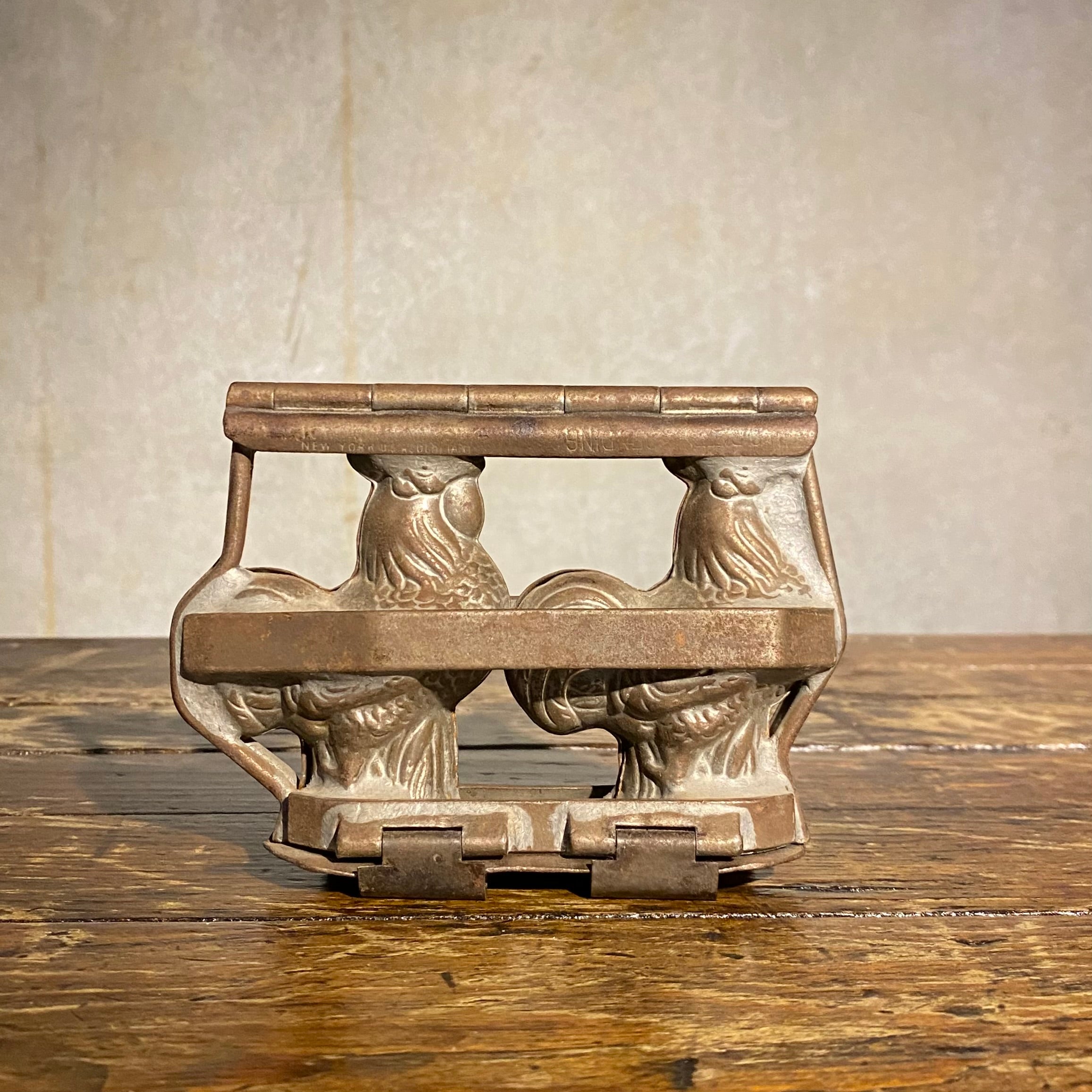 1940 QUEBEC Maple Syrup Sugar Mold