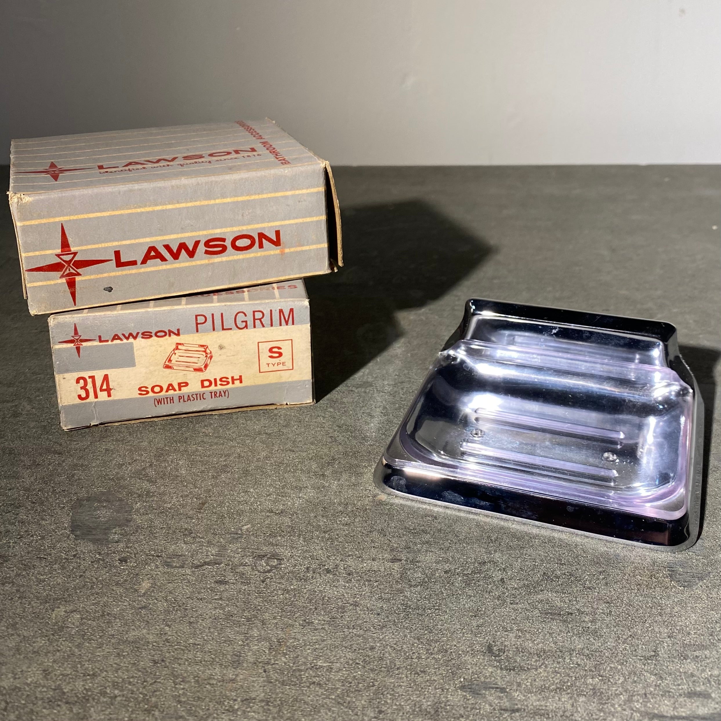 1950 Lawson Soap Dish with Plastic Tray