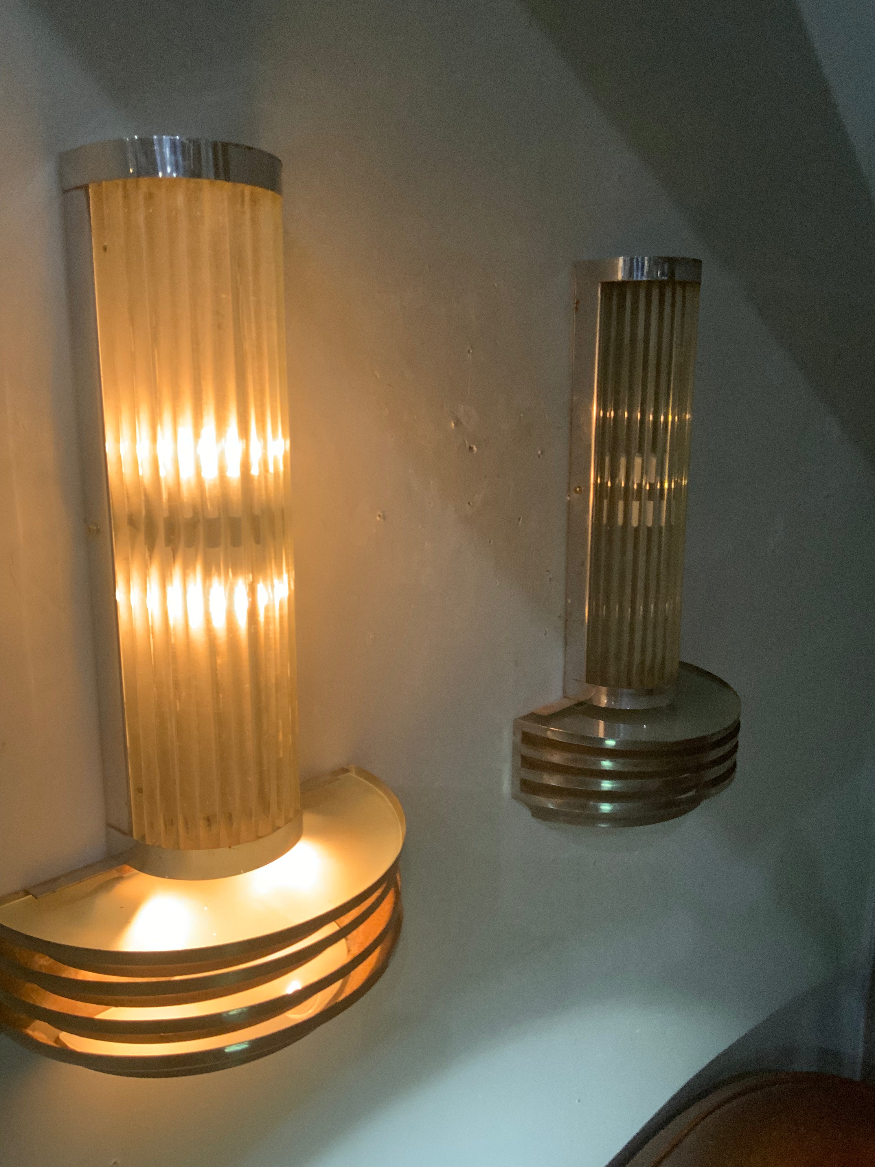 Art Deco Streamlined Machine Age Chrome and Glass Rod Sconce